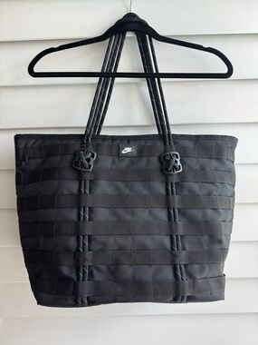 Nike RPM Tote bag black EUC